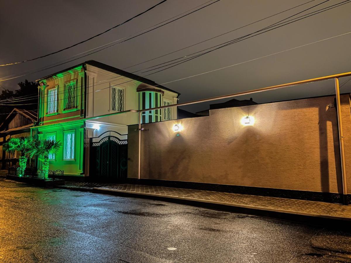 Nice Apartments Тбилиси Екстериор снимка