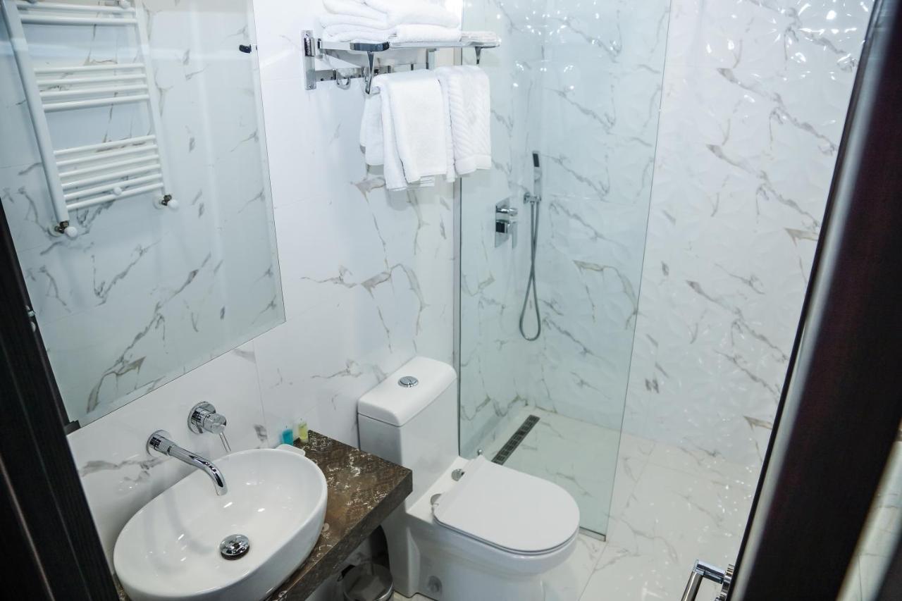 Nice Apartments Тбилиси Екстериор снимка