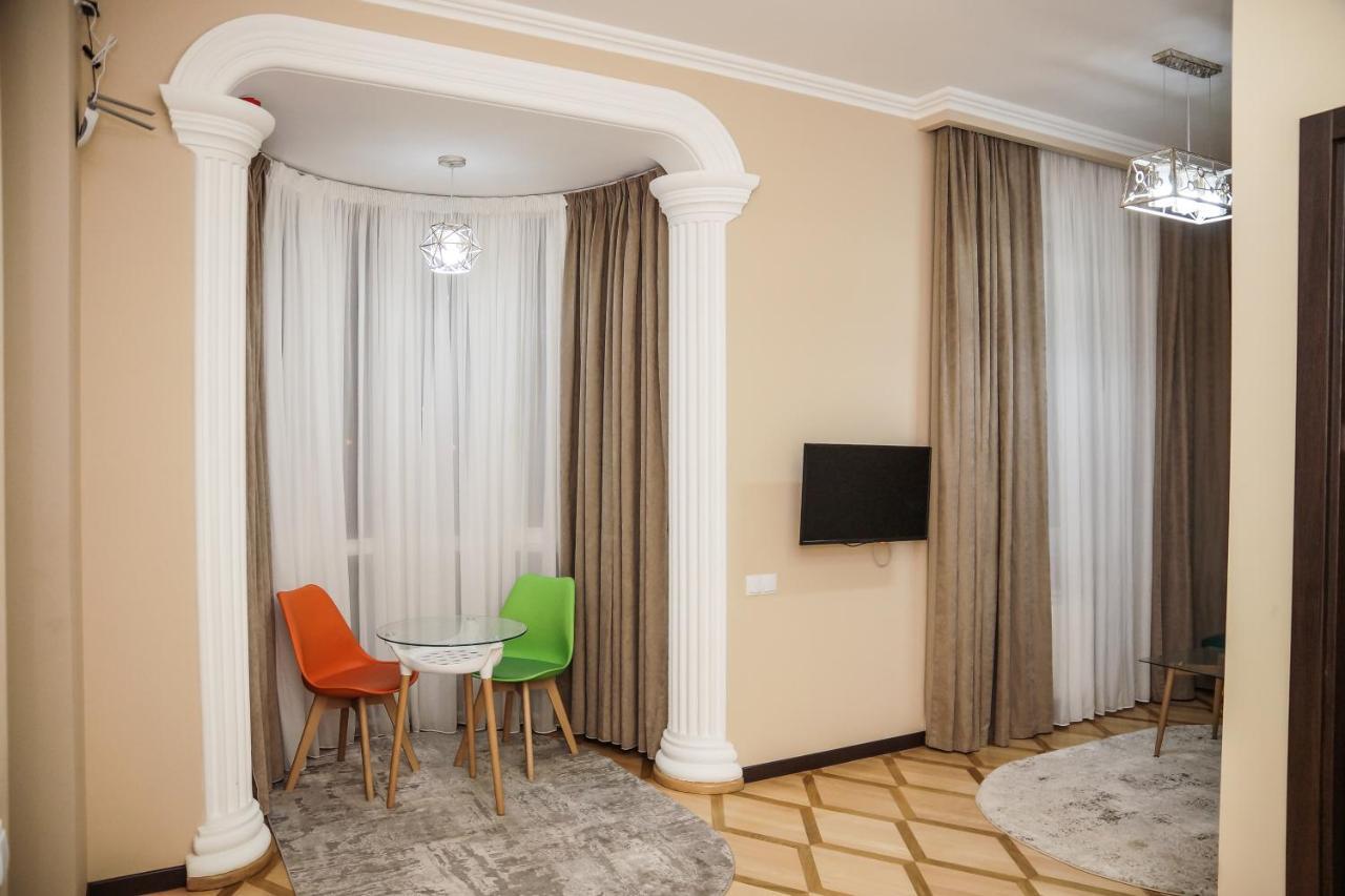 Nice Apartments Тбилиси Екстериор снимка