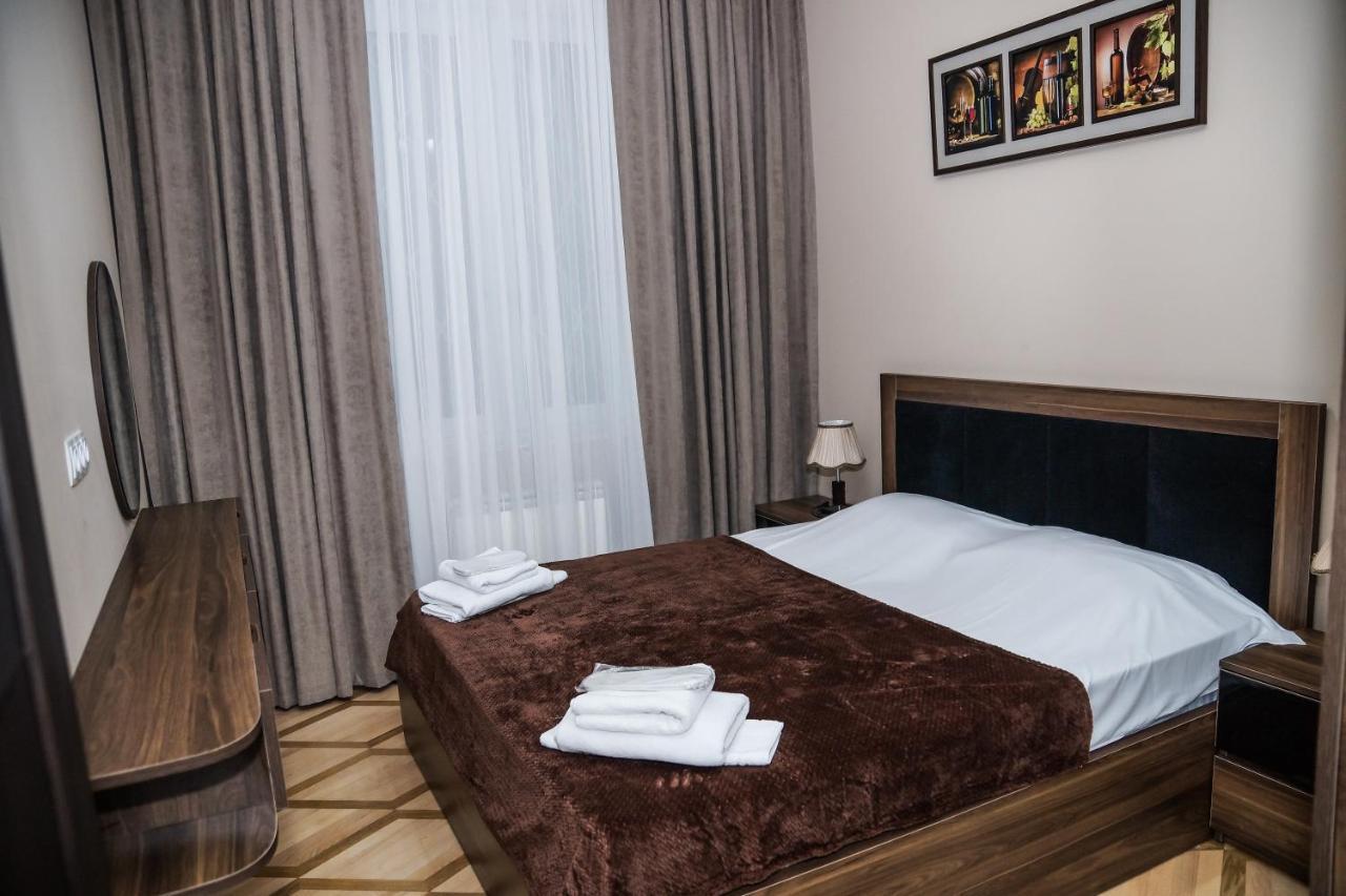 Nice Apartments Тбилиси Екстериор снимка