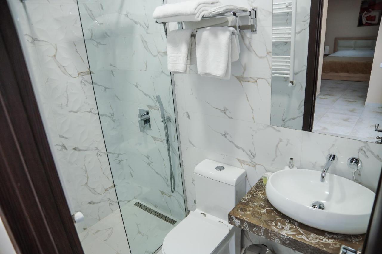 Nice Apartments Тбилиси Екстериор снимка