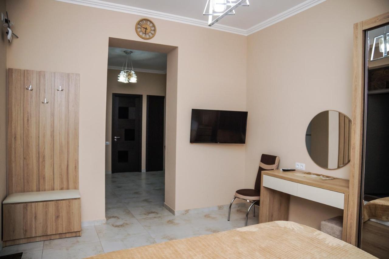 Nice Apartments Тбилиси Екстериор снимка