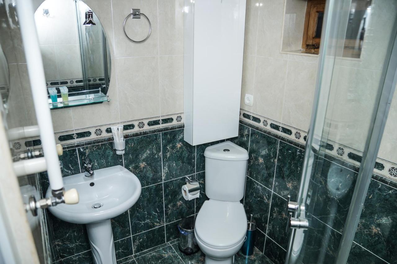 Nice Apartments Тбилиси Екстериор снимка