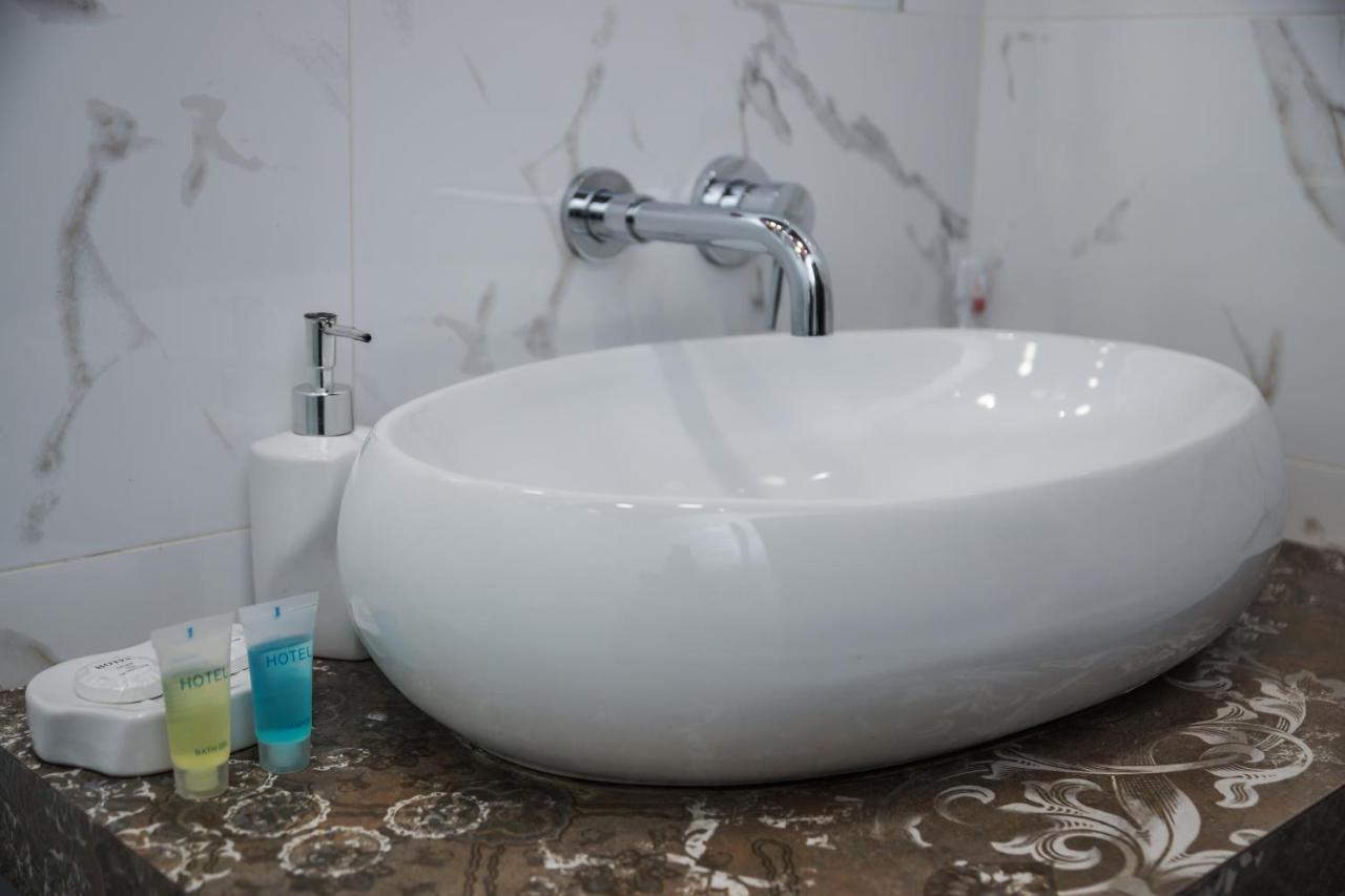 Nice Apartments Тбилиси Екстериор снимка