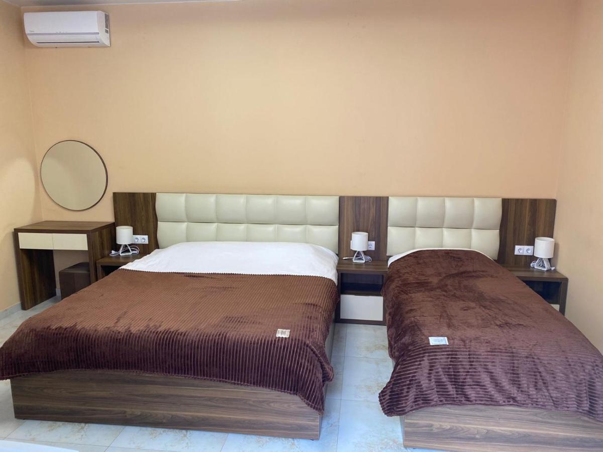 Nice Apartments Тбилиси Екстериор снимка