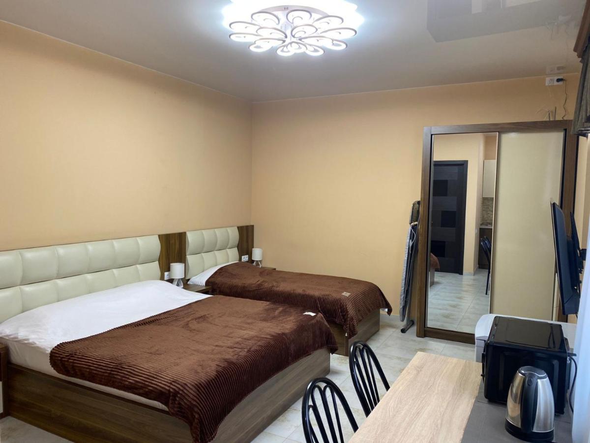 Nice Apartments Тбилиси Екстериор снимка
